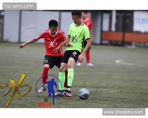 围绕足球小队核心球星打造激情四射的全新团队故事